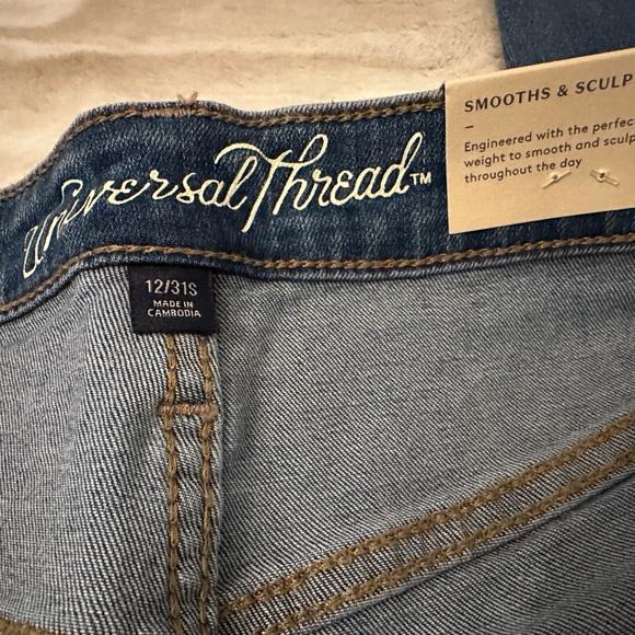 Universal Thread skinny denim - Picture 3 of 3
